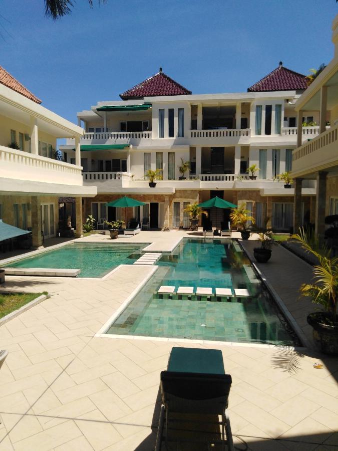 Bali Court Hotel & Apartment Legian  Exterior photo