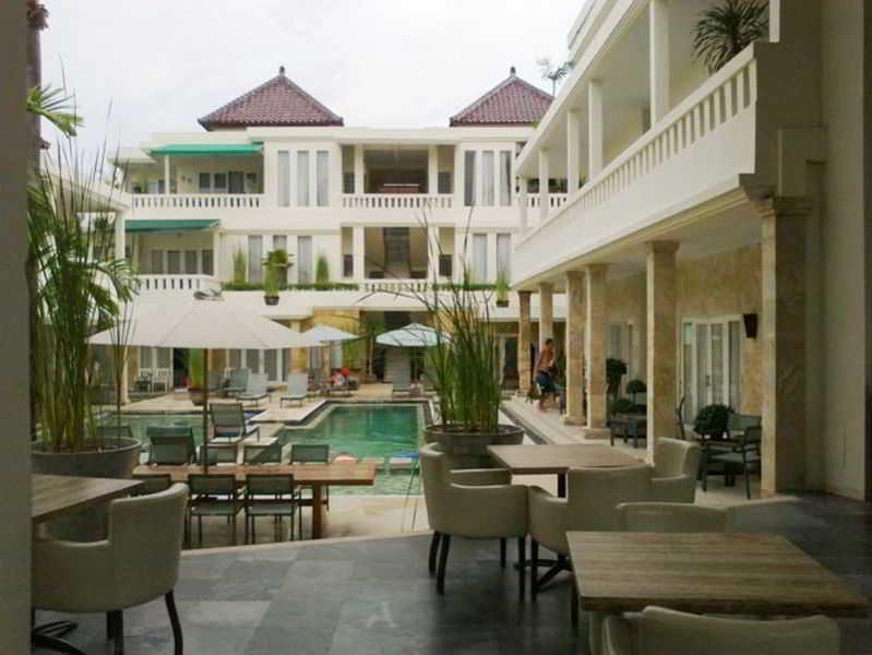 Bali Court Hotel & Apartment Legian  Exterior photo