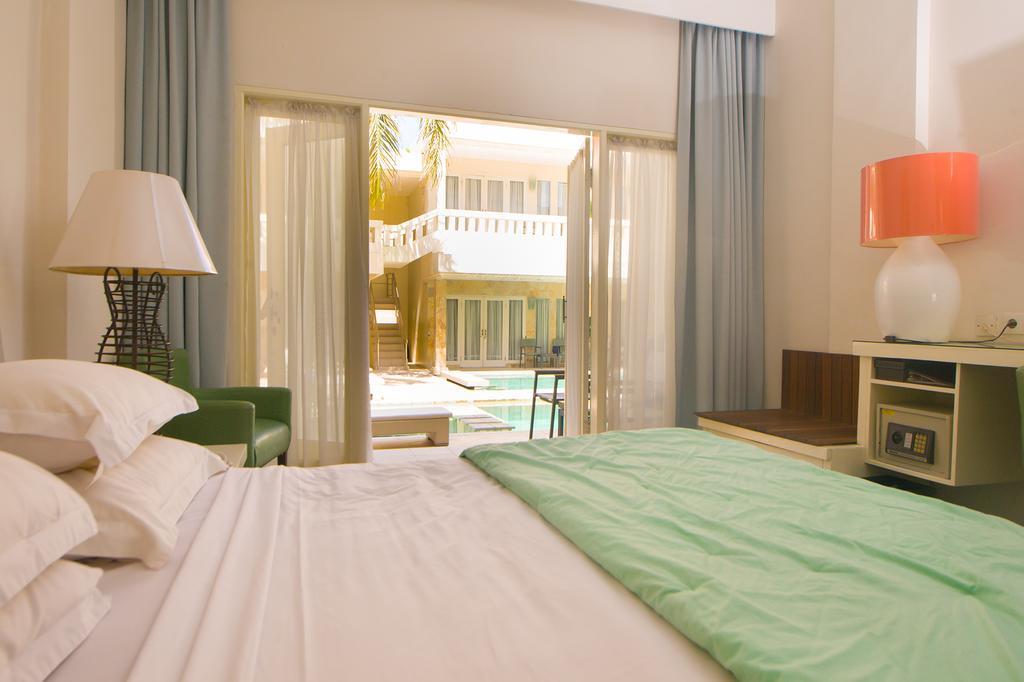 Bali Court Hotel & Apartment Legian  Exterior photo