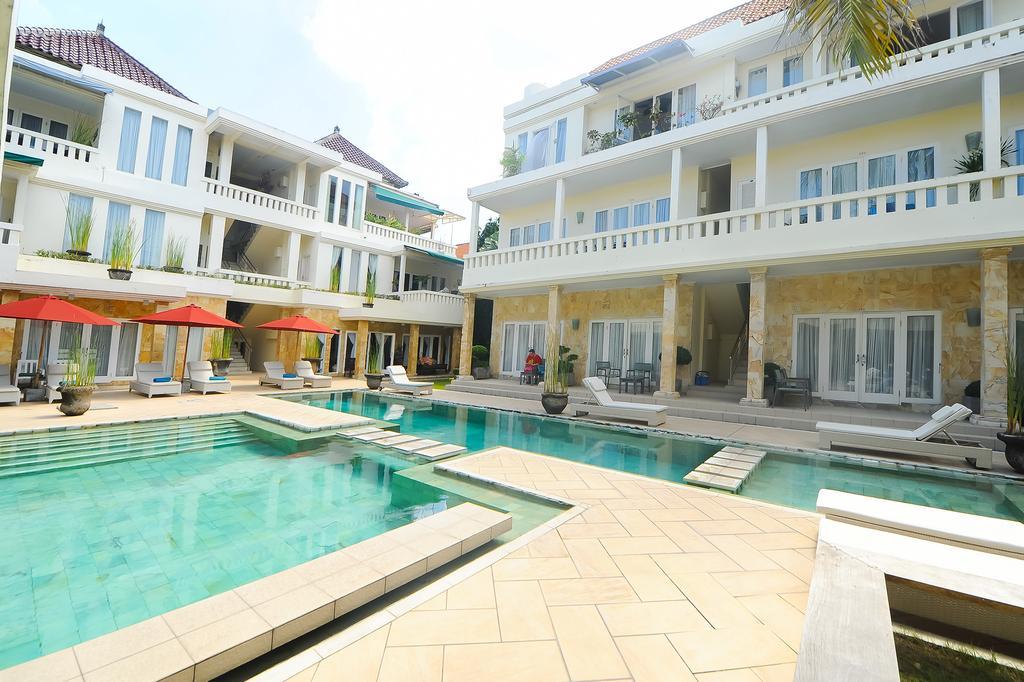 Bali Court Hotel & Apartment Legian  Exterior photo
